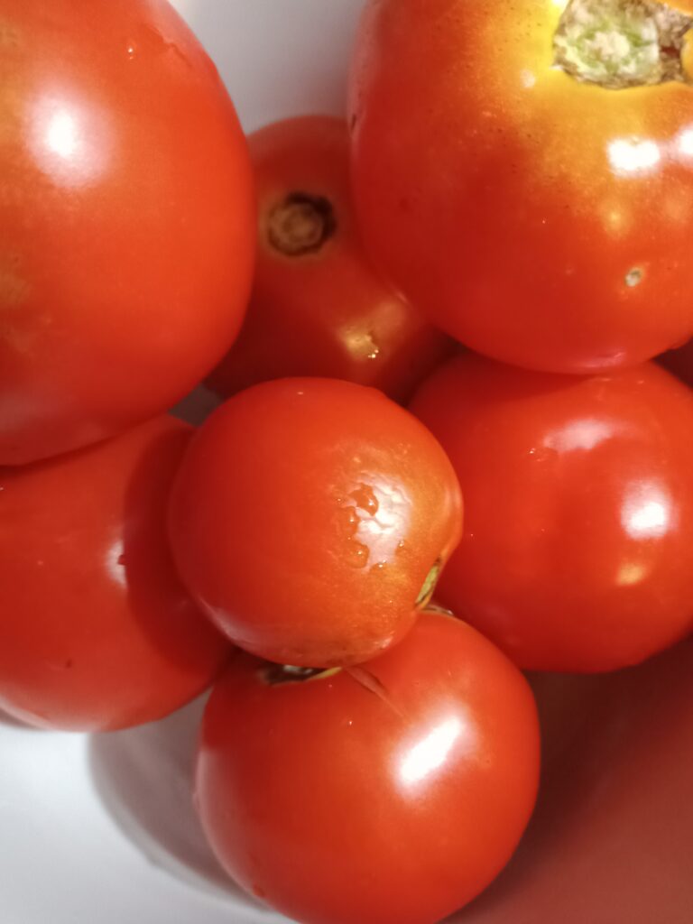 Tomato bowl